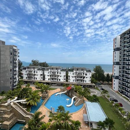 Swiss Garden Residence Pool Sea View Beach Resort Luxury Apartment & Family Suite Kuantan Zewnętrze zdjęcie