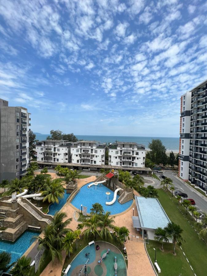 Swiss Garden Residence Pool Sea View Beach Resort Luxury Apartment & Family Suite Kuantan Zewnętrze zdjęcie