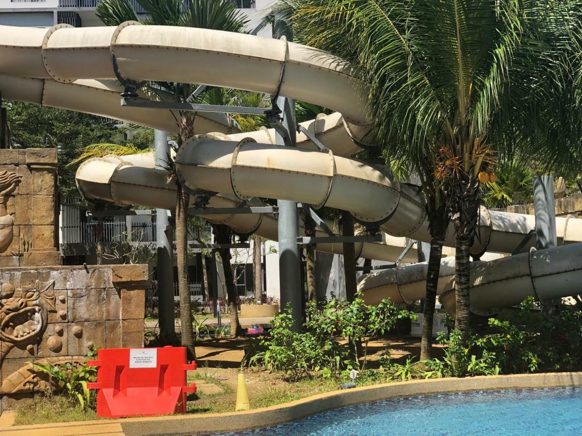 Swiss Garden Residence Pool Sea View Beach Resort Luxury Apartment & Family Suite Kuantan Zewnętrze zdjęcie