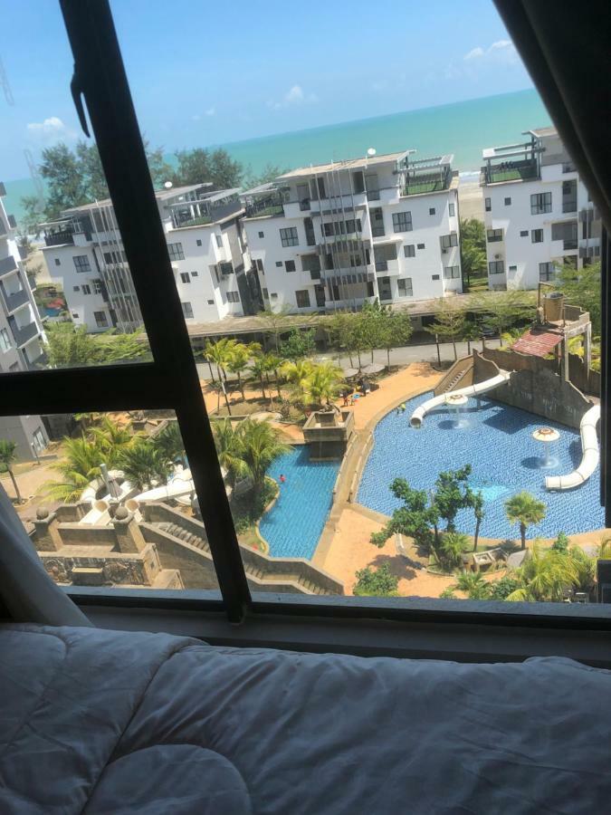 Swiss Garden Residence Pool Sea View Beach Resort Luxury Apartment & Family Suite Kuantan Zewnętrze zdjęcie